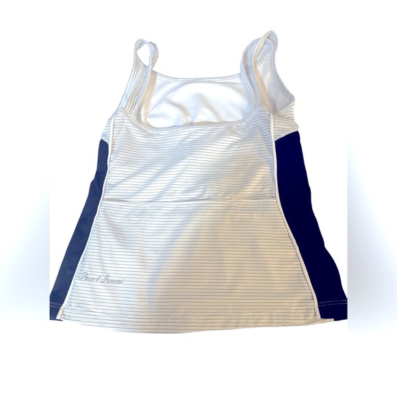 NWT Pearl Izumi Ultrastar Athletic Black and White Striped Top With Built in Bra - Picture 2 of 9